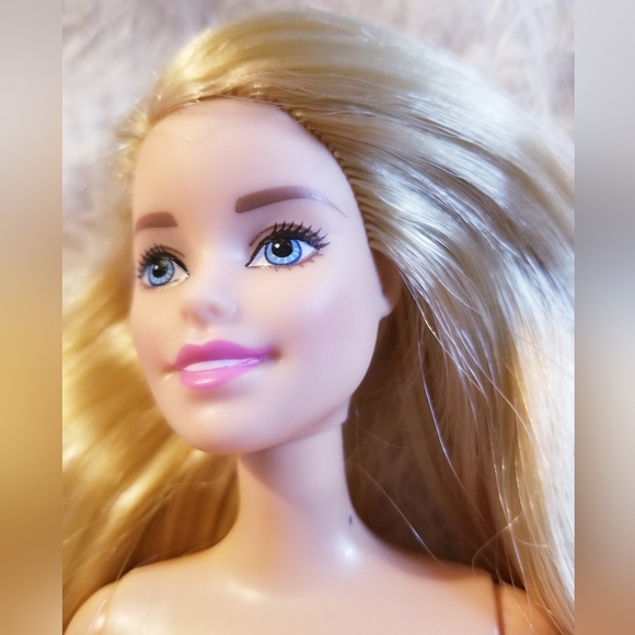 2015 Spin 'N Ride Pups Barbie Doll Mattel Blue Jeans Articulated Legs - Picture 5 of 12